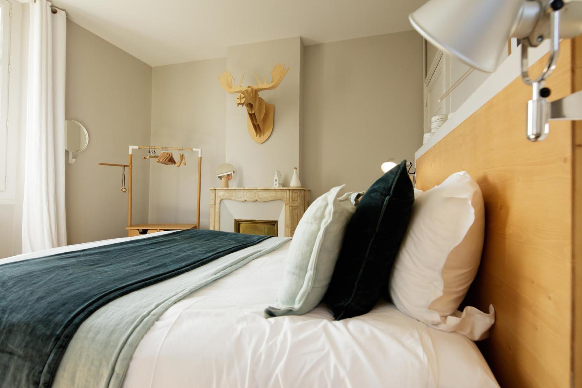 L'Autre Rives Bed & Breakfast Алби Екстериор снимка